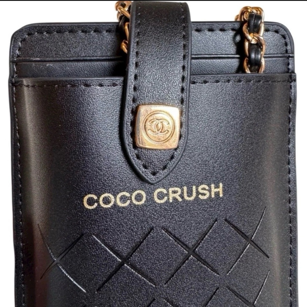 Chanel Coco Crush Black with Gold Accents Smartphone Holder Novelty Crossbody - Picture 4 of 8